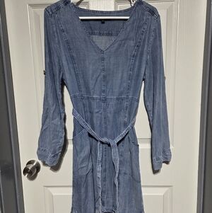 Velvet Heart Denim Dress MED (never worn)